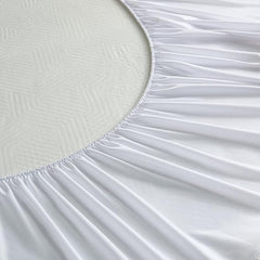 Waterproof Bamboo Mattress Protector – 3D Quilted, Cooling & Noiseless Comfort