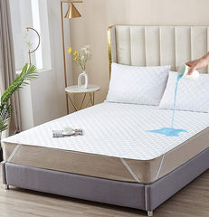 Waterproof Mattress Protector – Cooling, Breathable & Noiseless Protection