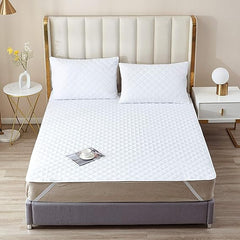 Waterproof Mattress Protector – Cooling, Breathable & Noiseless Protection